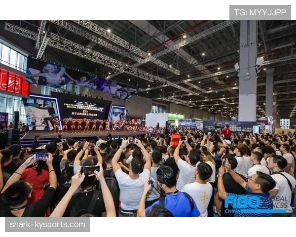 邢傲伟当年比赛奖金还没现在健身房私教课贵? 邢傲伟当年比赛奖金还没现在健身房私教课贵?